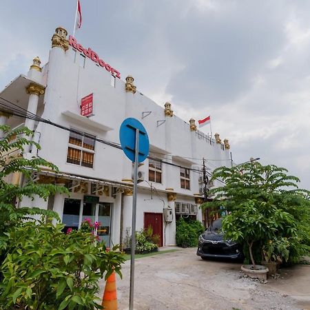 Reddoorz Syariah Near Universitas Borobudur Jakarta Eksteriør bilde