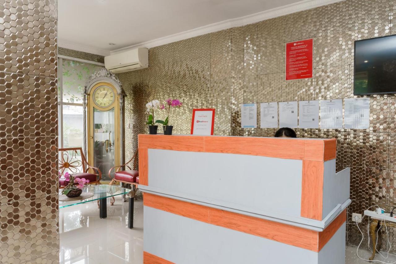Reddoorz Syariah Near Universitas Borobudur Jakarta Eksteriør bilde